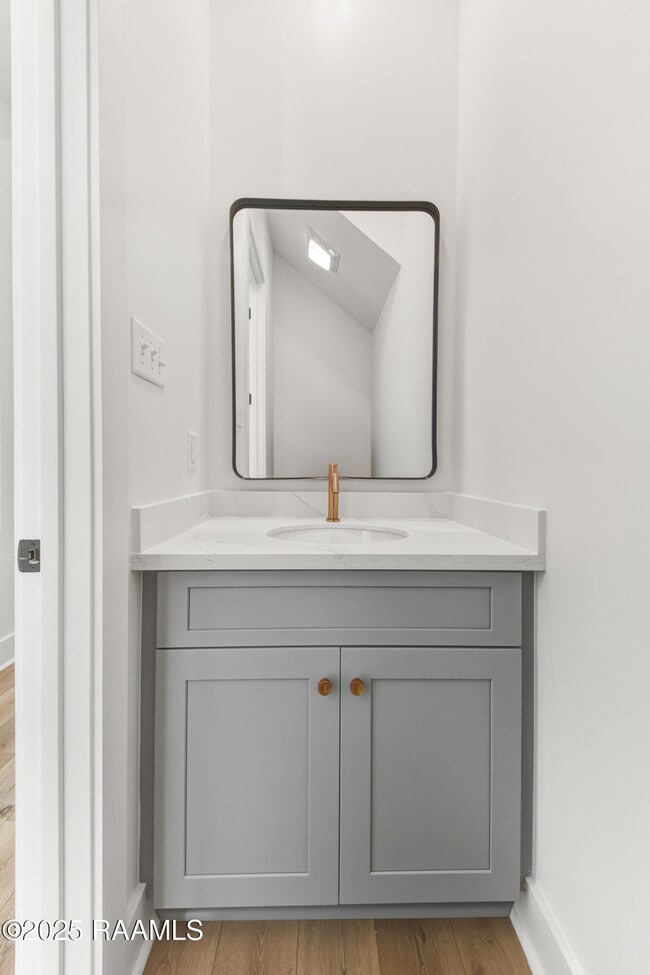 Building Photo - 119 Mayberry Grv St