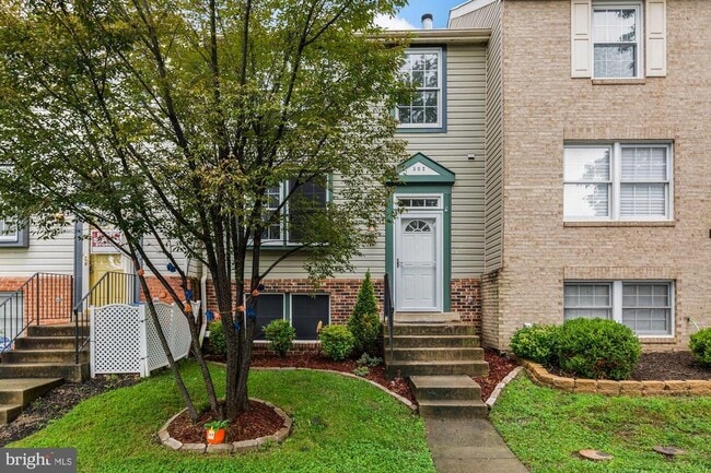 Building Photo - 302 Ridgecrest Ct