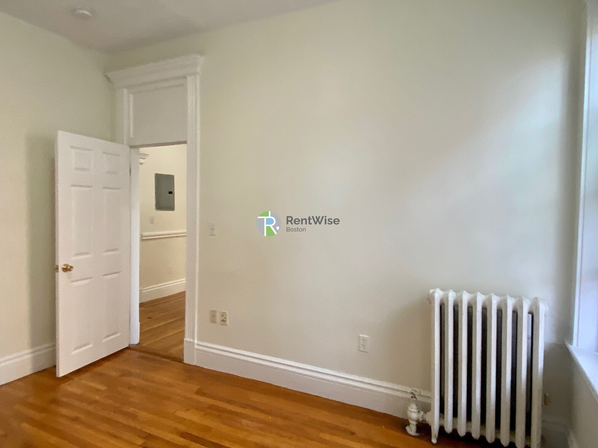 Building Photo - 1302 Commonwealth Ave