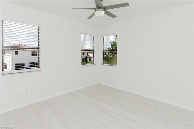 Building Photo - 5360 Brin Way