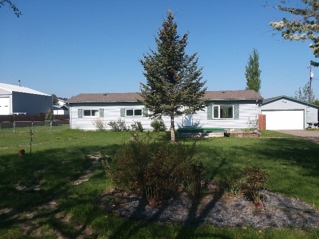 Building Photo - 1163 Thomas Dr