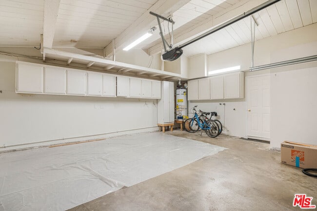 Building Photo - 1200 El Hito Cir
