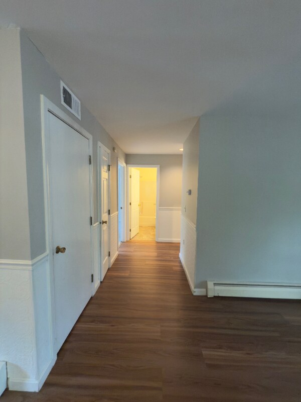 Building Photo - 1465 Hooksett Rd