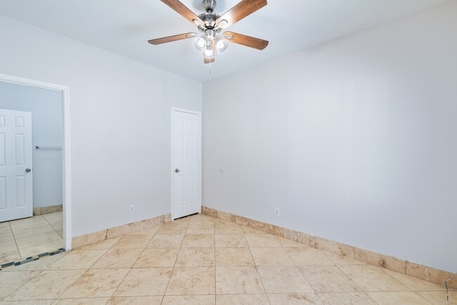 Building Photo - 15423 Day Trip Trail