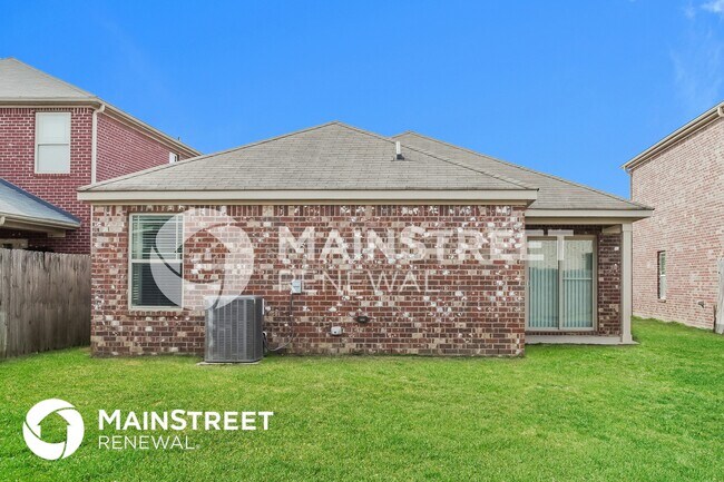 Building Photo - 119 Darrow Creek Dr