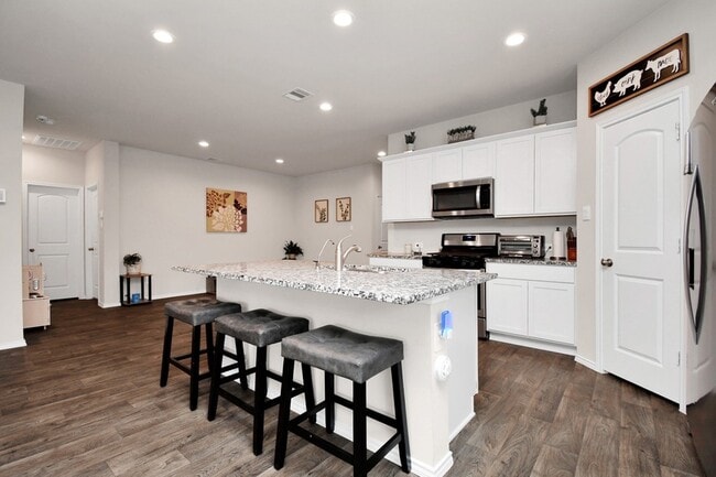 Building Photo - 3610 Crimson Embers Lane