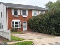 Building Photo - 508 E Windsor Ave