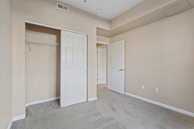 Building Photo - 605 Cougar Bluff Point