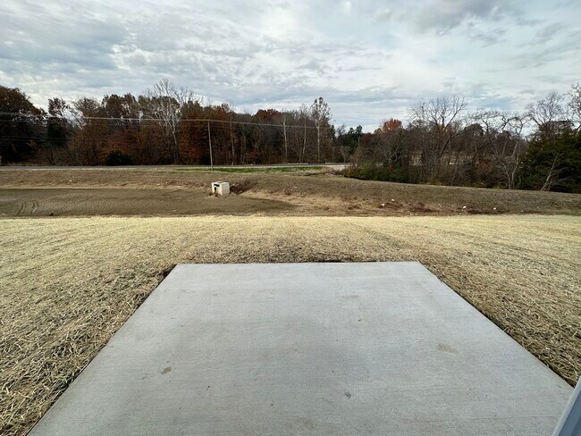 Building Photo - 2252 Robert Gwynne Dr