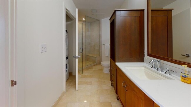 Building Photo - 1 W Exchange St