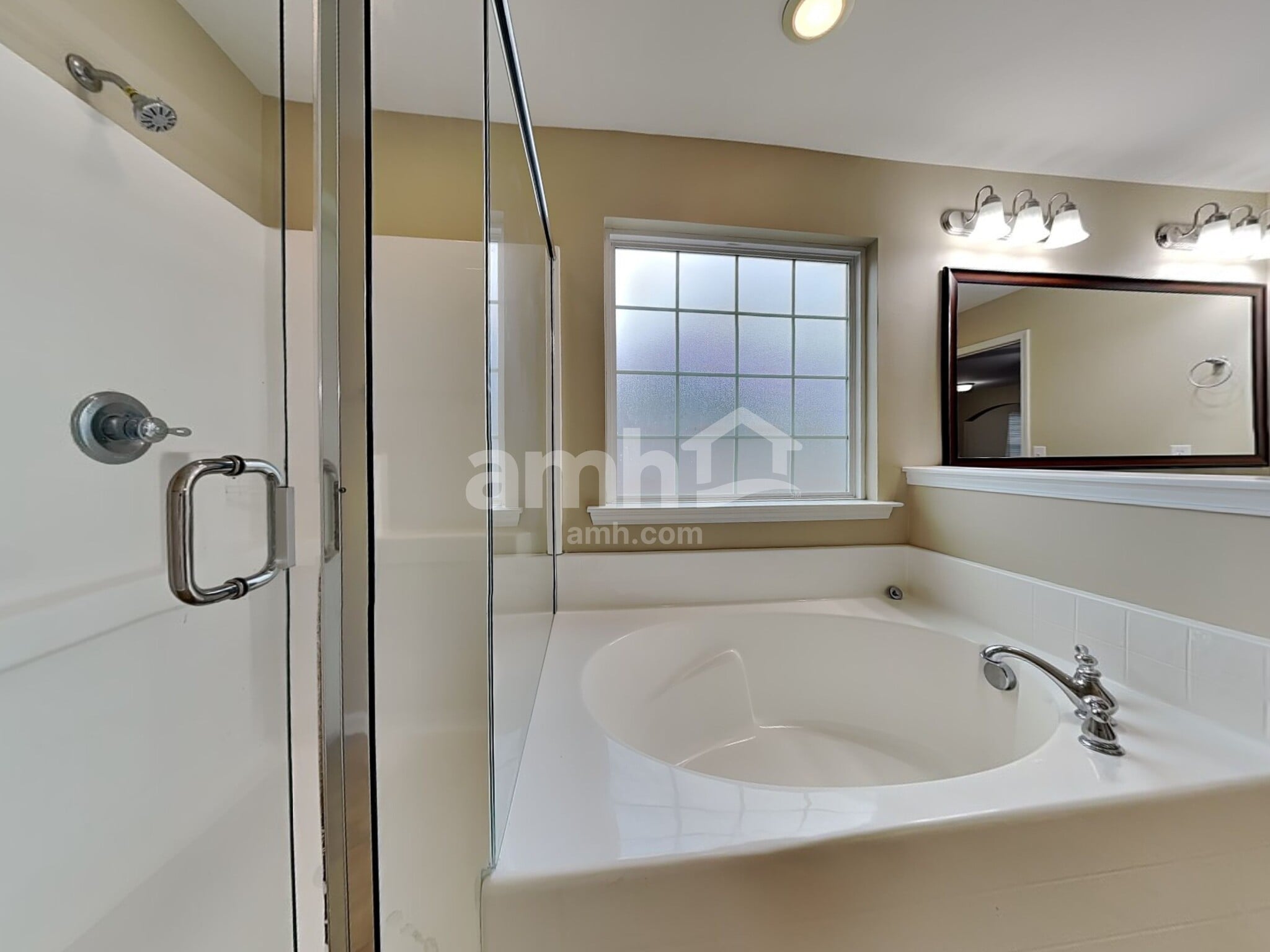 Building Photo - 30 Winslow Cir