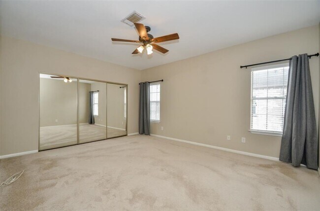 Building Photo - 8075 El Mundo St