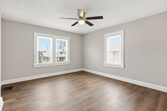 Building Photo - 783-785 S 18th St