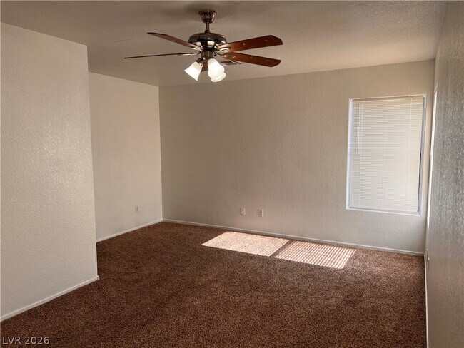 Building Photo - 3391 Sparrow Heights Ave