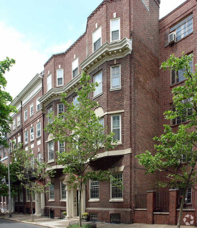 Building Photo - 2129-2131 Locust St