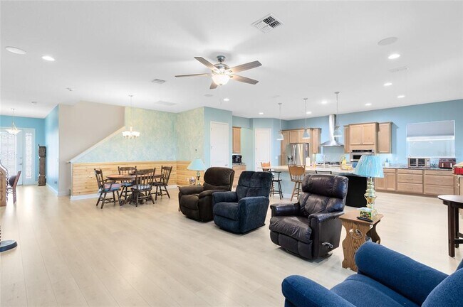 Building Photo - 16377 Orange Seed Ln