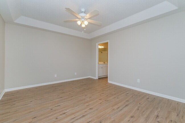 Building Photo - 10923 Brucehaven Dr