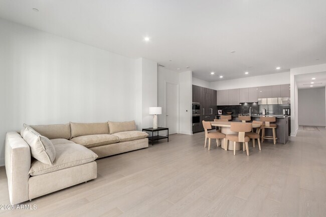 Building Photo - 19355 N 73rd Way