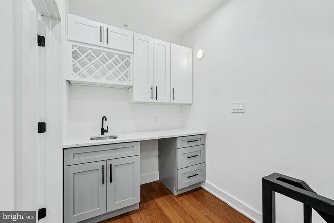 Building Photo - 2602 Earp St