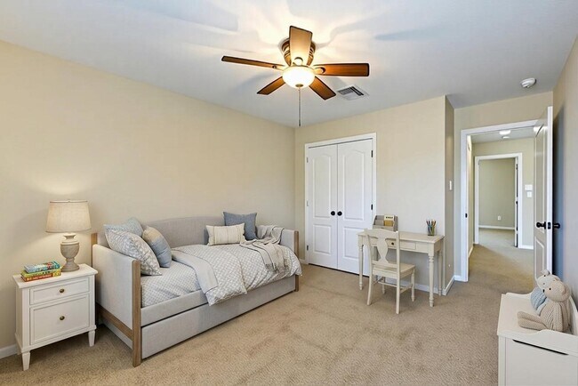 Building Photo - 26727 Henson Falls Dr