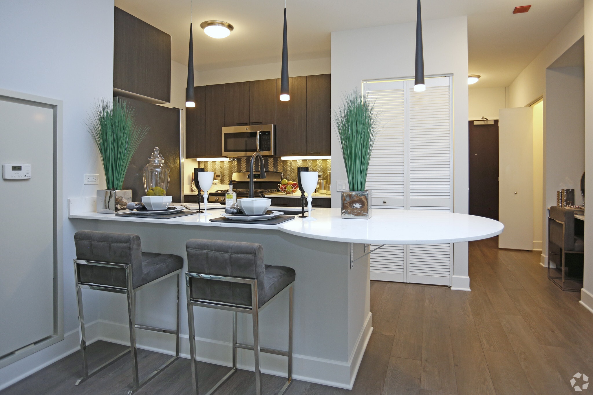 73 East Lake 73 E Lake St Chicago IL 60601 Apartment Finder