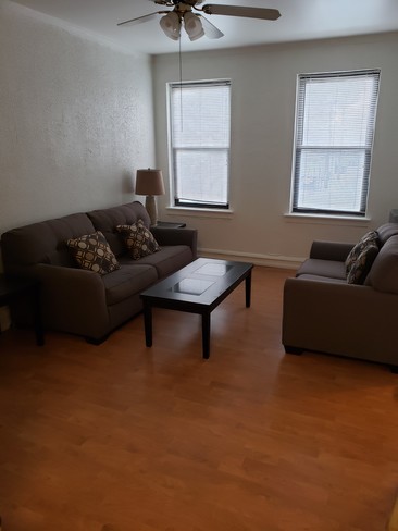 Building Photo - Evelyn Apartments