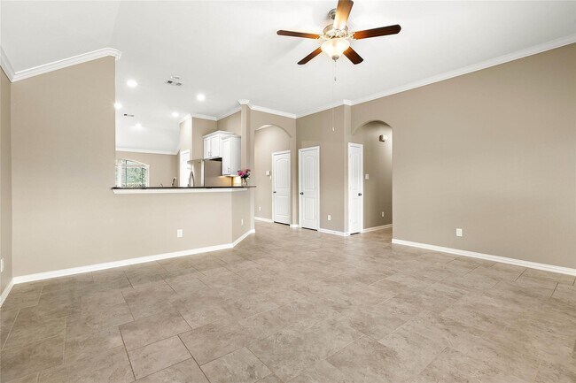 Building Photo - 31225 Liberty Knoll Ln