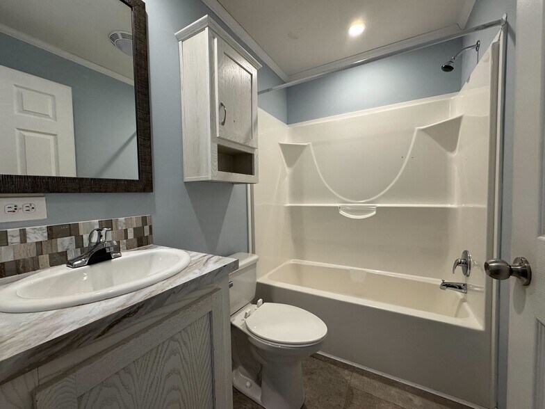 Building Photo - 2112 Bluebird Terrace NW