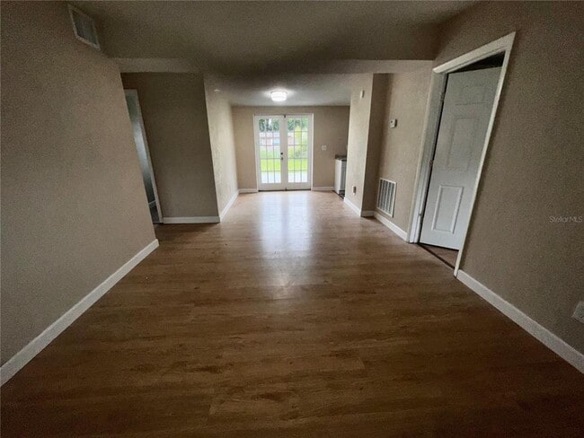 Building Photo - 1822 Harding Ave