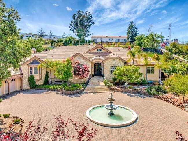 Building Photo - 15219 Sobey Rd