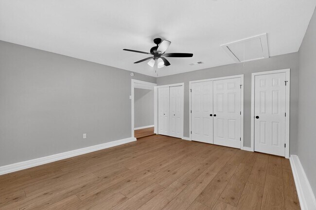 Building Photo - Plano Gem Ready To Be Your Home