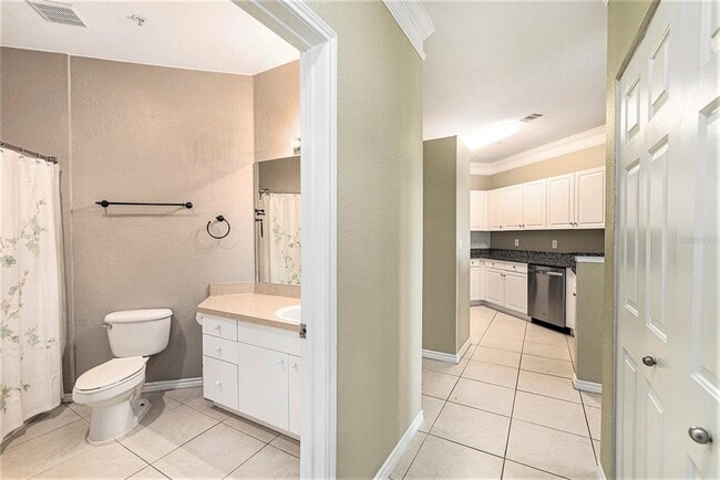 Building Photo - 4333 Bayside Village Dr