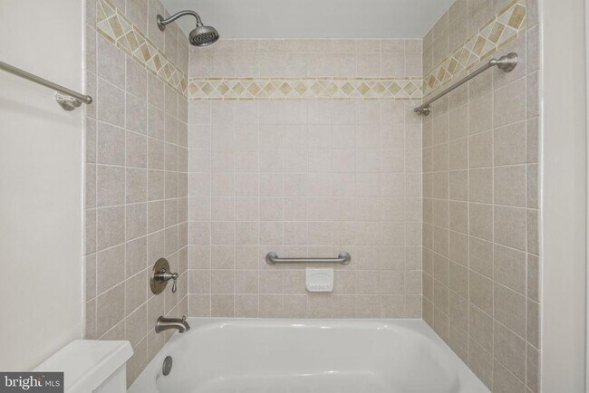 Building Photo - 8340 Greensboro Dr