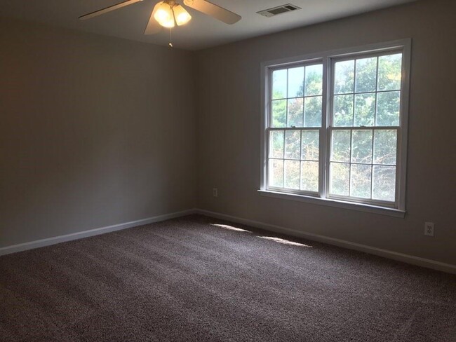 Building Photo - 3525 Montvale Xing