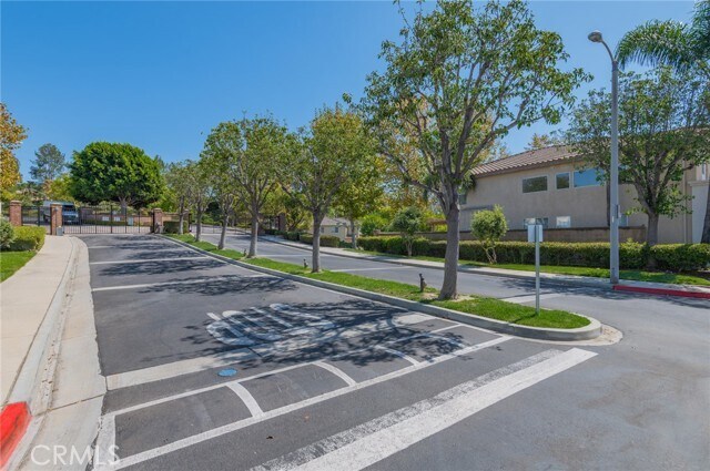 Building Photo - 14136 Visions Dr
