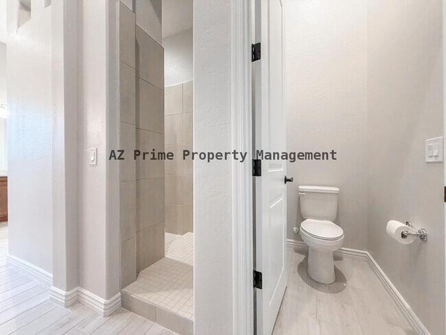 Building Photo - 20464 E Calle de Flores