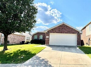 Building Photo - 203 Waterford Dr