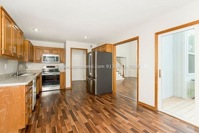 Building Photo - Heatherwood Subdivision!