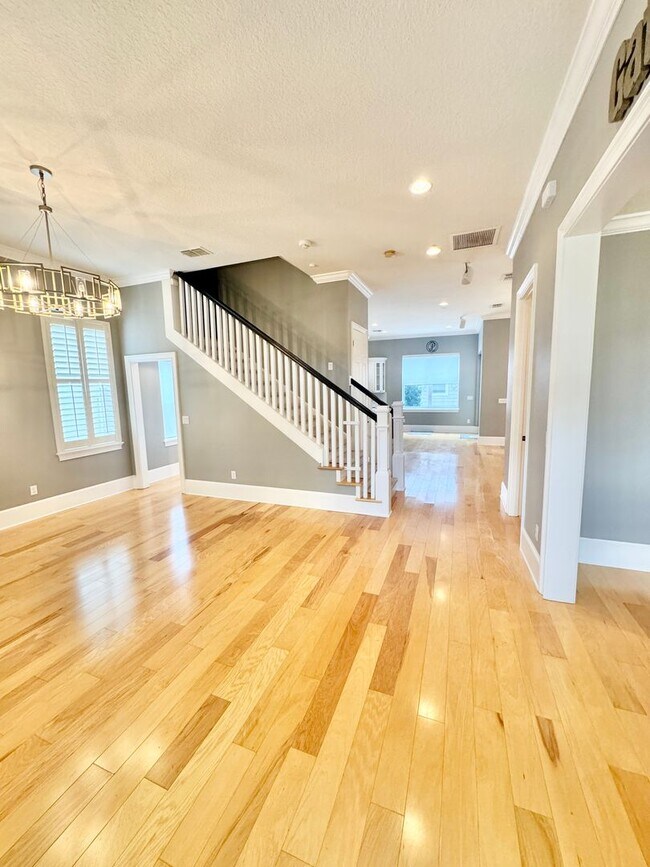 Building Photo - LUXURY RENTAL In Maitland - Winter Park Area 32751