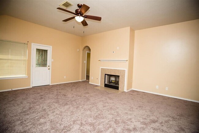 Building Photo - 9119 Melody Park Ln