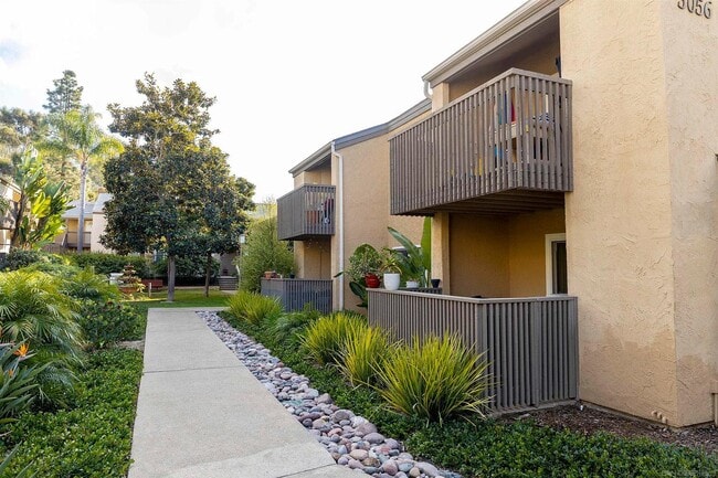 Building Photo - Super lovely one bedroom