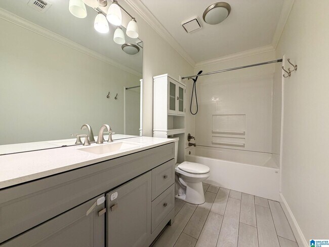 Building Photo - 649 Olde Towne Ln