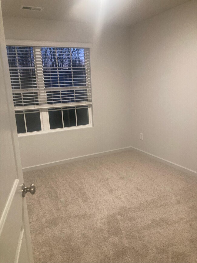 Building Photo - 2495 Ashton Park Ln