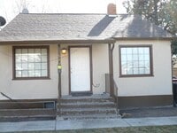 Building Photo - 979 W 100 S