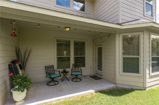 Building Photo - 120 Seminole Canyon Dr