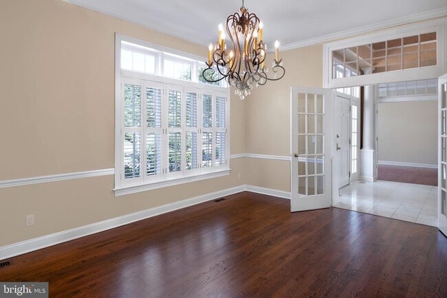 Building Photo - 3 Maidstone Ct