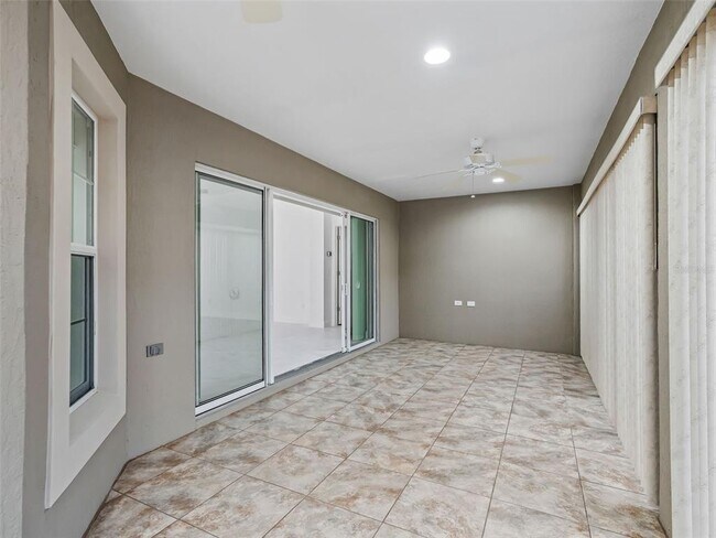 Building Photo - 3556 Mistletoe Ct