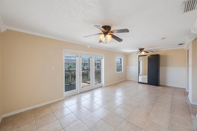 Building Photo - 5092 Beach Dr SE