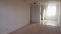 Building Photo - 455 W Kelso St