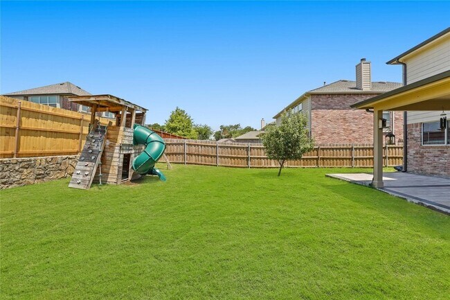 Building Photo - 308 Acklington Dr